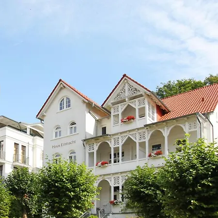 Haus Mit Seeblick, Gratis Nutzung Vom Ahoi Erlebnisbad Und Sauna In - Faehrhaus Nr 14 Feriehus