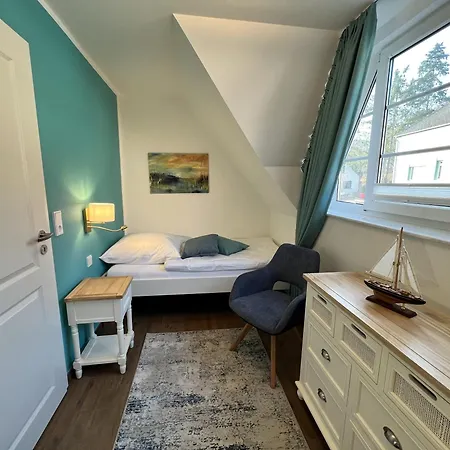 Haus Mit Seeblick, Gratis Nutzung Vom Ahoi Erlebnisbad Und Sauna In - Faehrhaus Nr 14