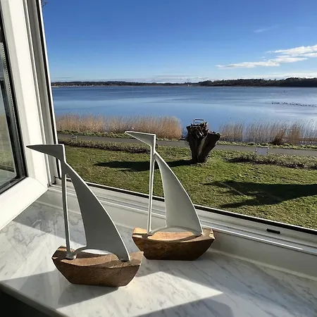 Haus Mit Seeblick, Gratis Nutzung Vom Ahoi Erlebnisbad Und Sauna In - Faehrhaus Nr 14 * Sellin (Rugen)